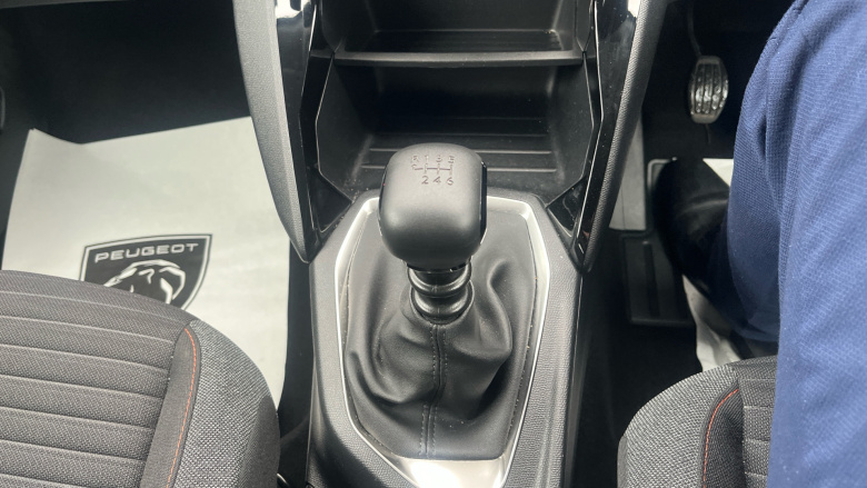 Peugeot 2008 1.2 PureTech Active Premium+ 5dr Petrol Estate